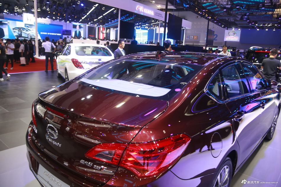 广汽传祺GA6 PHEV