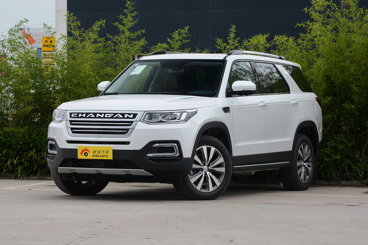 2017款长安cs95 2.0t自动四驱智驭版