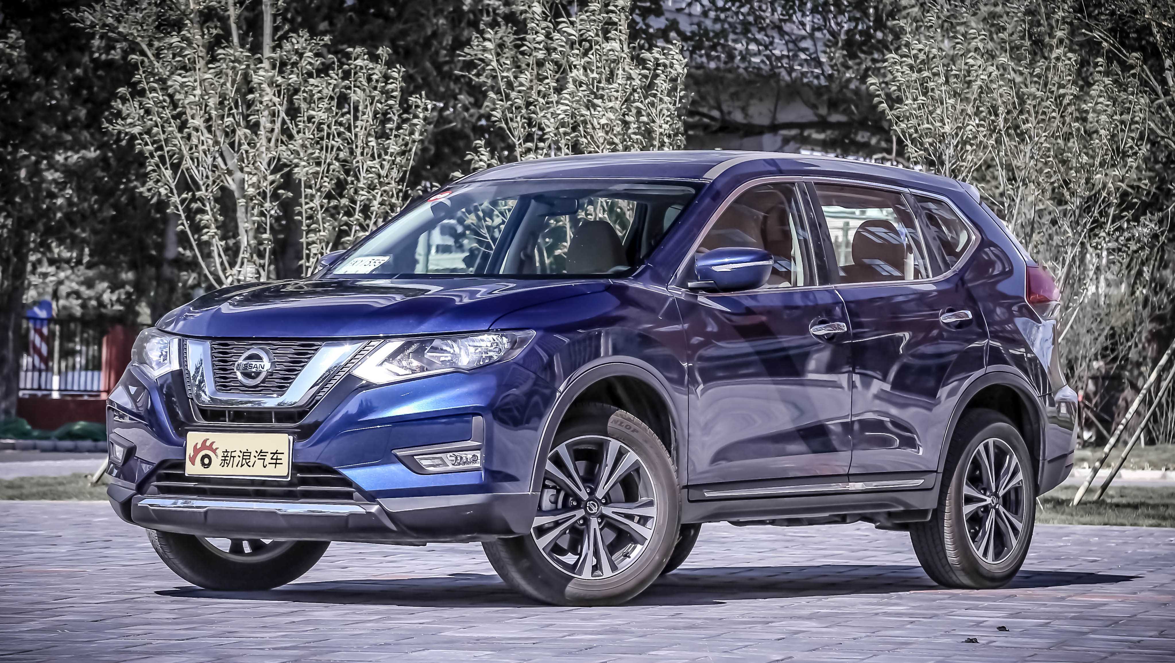 实拍日产新奇骏7座版 20万级suv必看车型