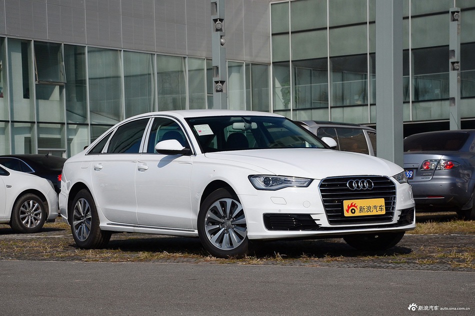 2017款奥迪A6L 2.5L自动30 FSI舒适型