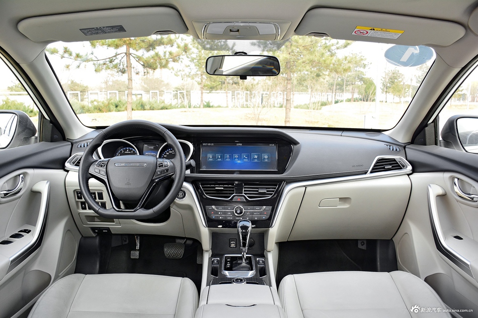 2017款启辰T90 2.0L自动CVT领尚版