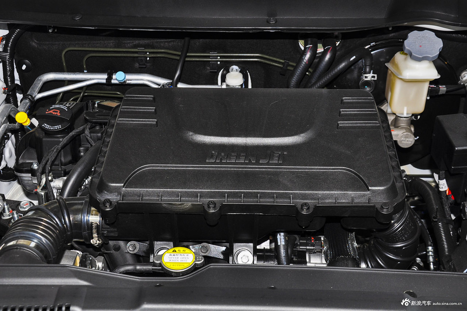 2015款瑞风S2 1.5L手动豪华智能型 典雅白