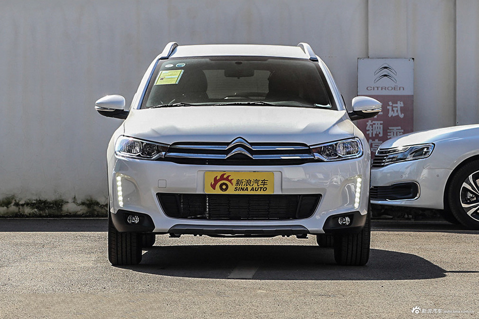 2017款雪铁龙C3-XR 1.6L自动先锋型