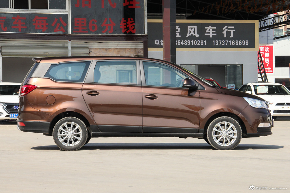 新一轮价格战来袭北汽威旺m50f全国最高直降146万