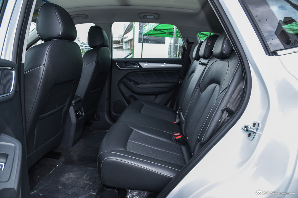 2016款荣威RX5 20T自动两驱互联网智享版