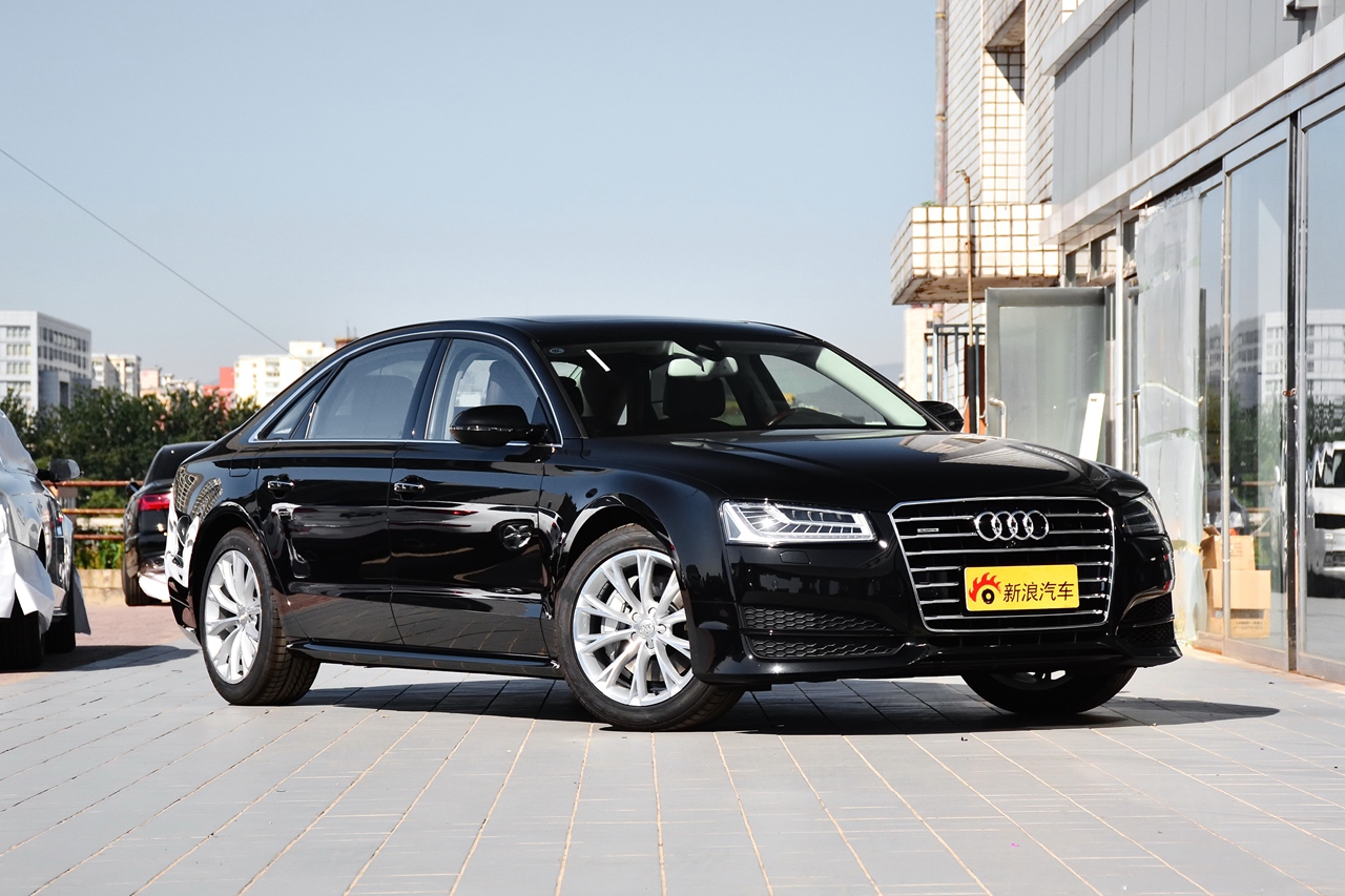 2017款奥迪a8l45tfsiquattro领先精英版