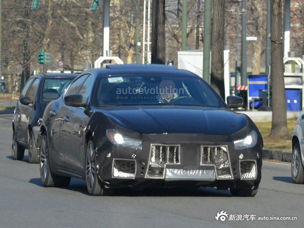 配置/动力提升 玛莎拉蒂新款Ghibli谍照