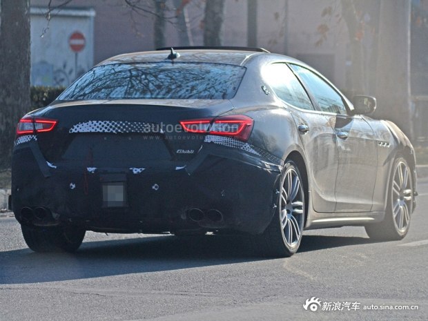 配置/动力提升 玛莎拉蒂新款Ghibli谍照