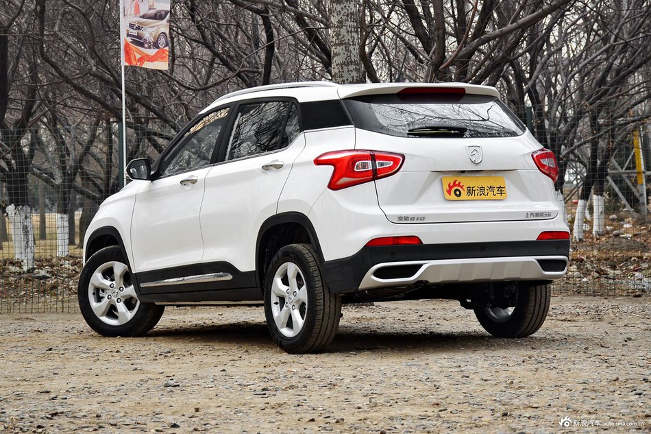 2017款宝骏510 1.5L手动时尚型