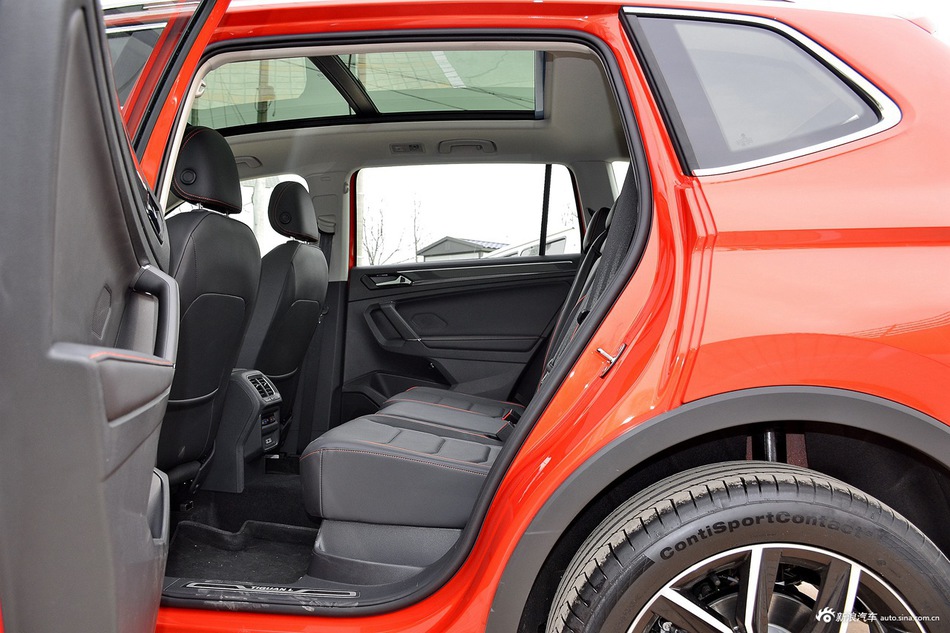 2017款途观L 2.0T 自动四驱至尊旗舰版380TSI