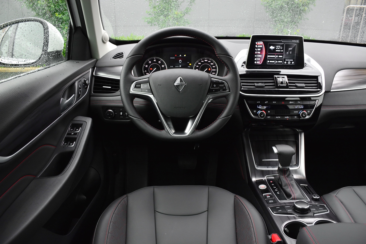 【宝沃bx6】_综合图/外观图/内饰图/图解 -新浪汽车