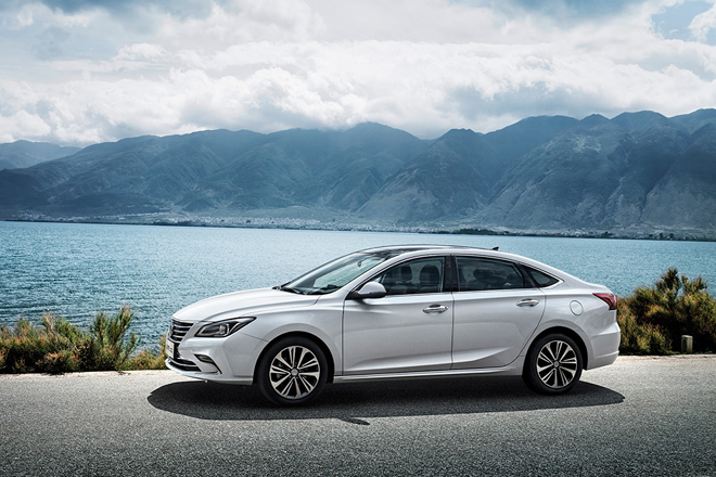 配置很丰富 长安睿骋CC内饰谍照曝光