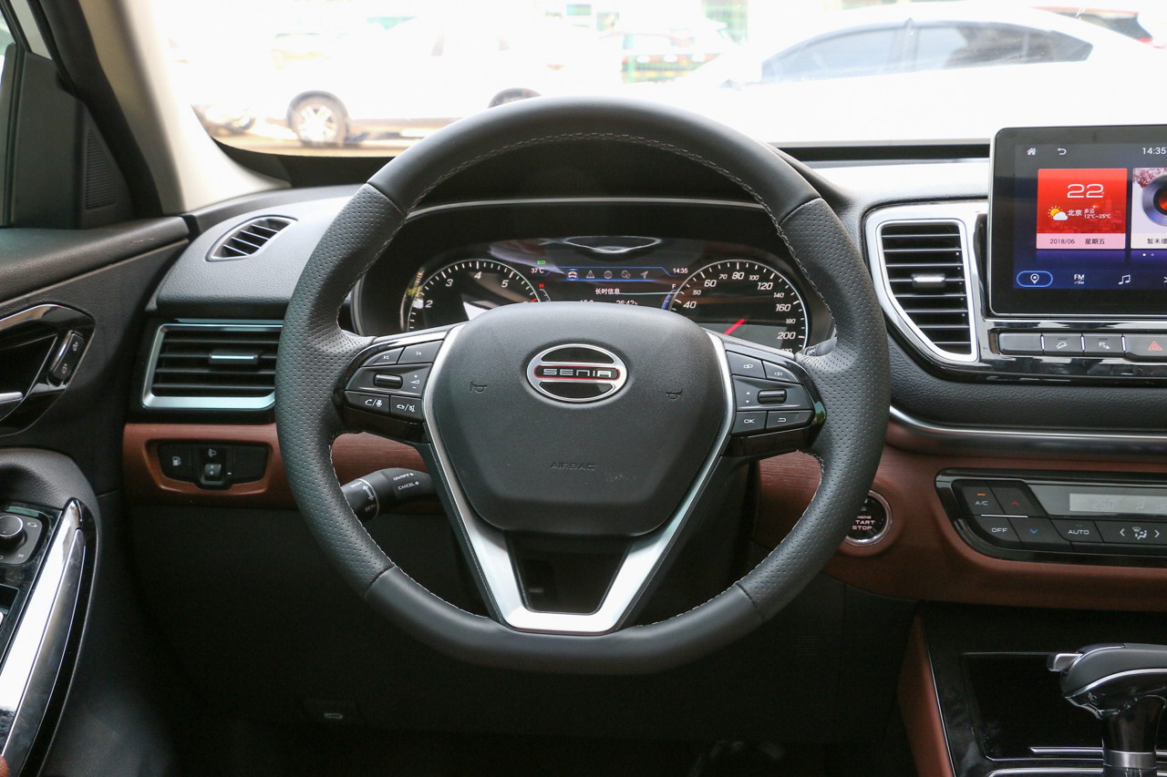 2018款森雅r9 1.2t自动豪华智尚型