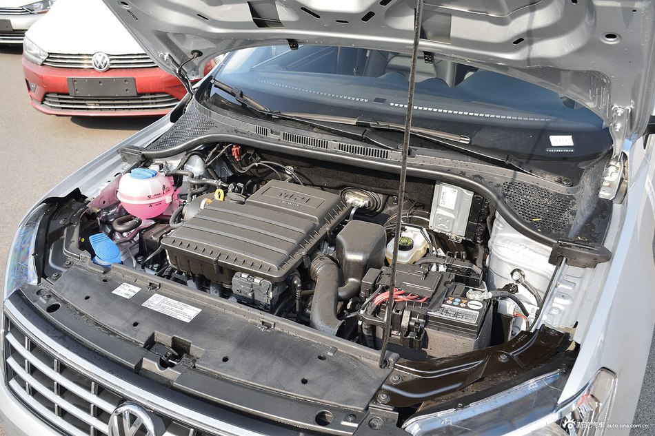 2017款大众捷达 1.5L自动顶配