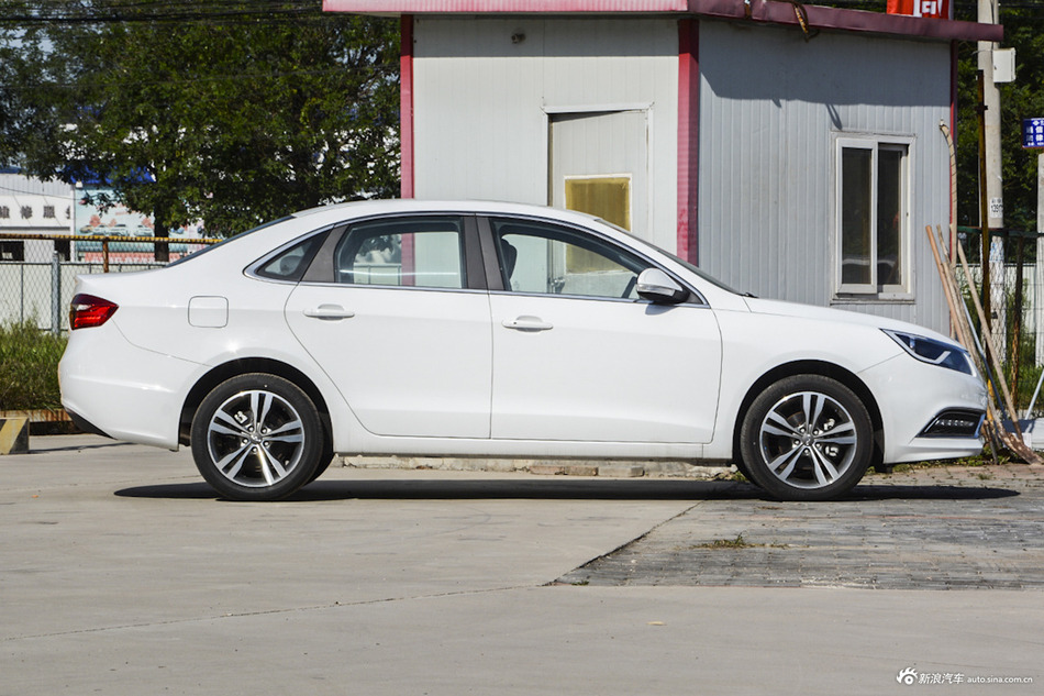 奇瑞艾瑞泽7郑州715万起新车选它不会错