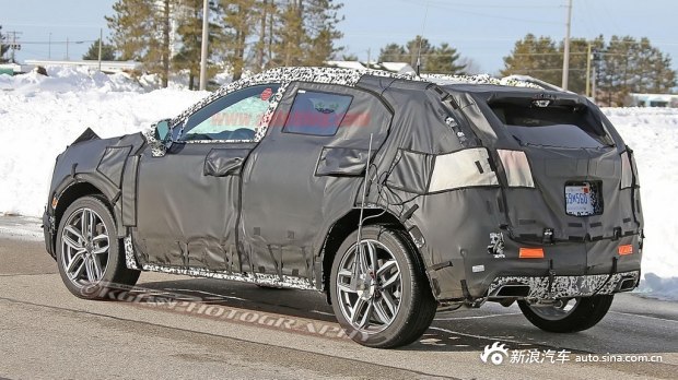 采用D2XX平台 疑似凯迪拉克XT3谍照首曝 