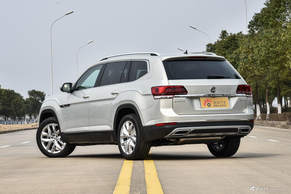 霸气的有点不像一辆大众 超过5米的大家伙