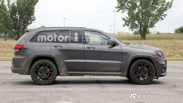 大切诺基Trackhawk将于4月亮相 