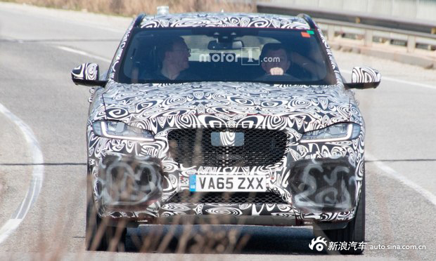 捷豹F-PACE SVR谍照 