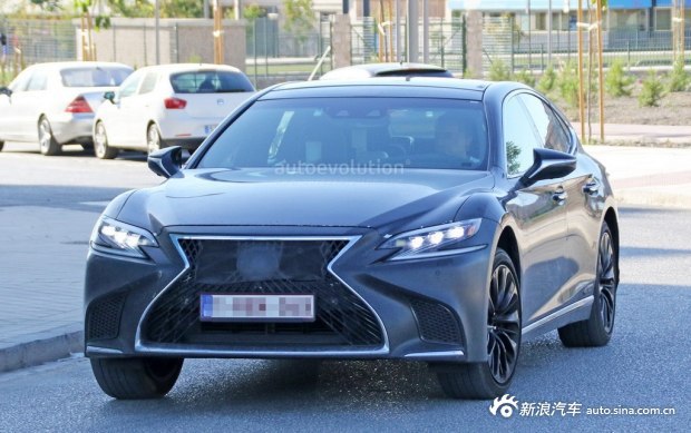 或搭V8双涡轮增压动力 疑似新LS F谍照 