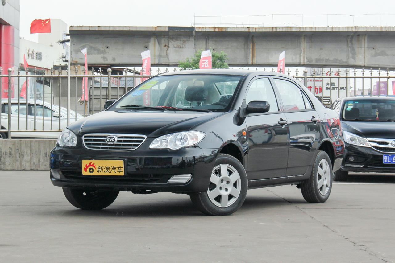 2018款比亚迪f3 1.5l手动经典型