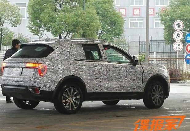 积极测试中 LYNK&CO CX11最新谍照曝光