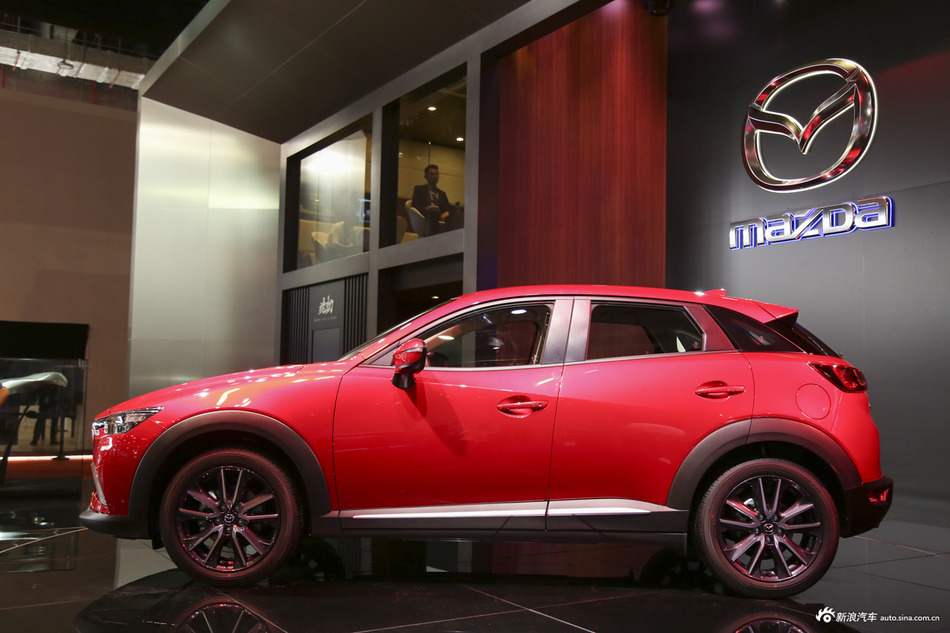 马自达CX-3