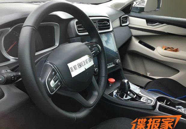 积极测试中 LYNK&CO CX11最新谍照曝光