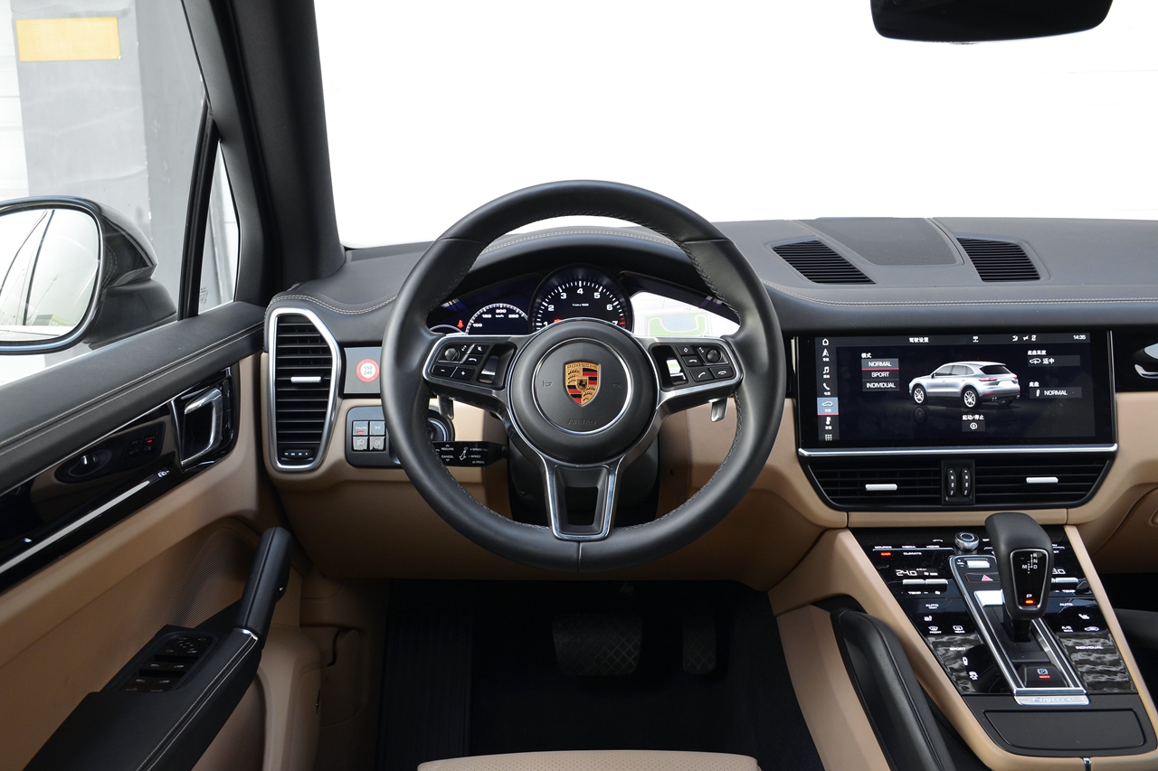 【卡宴】2018款卡宴3.0t自动_综合图/外观图/内饰图/图解 -新浪汽车