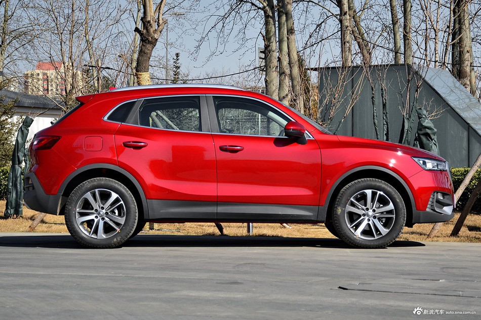 2017款宝沃BX5 1.8T自动四驱尊享型