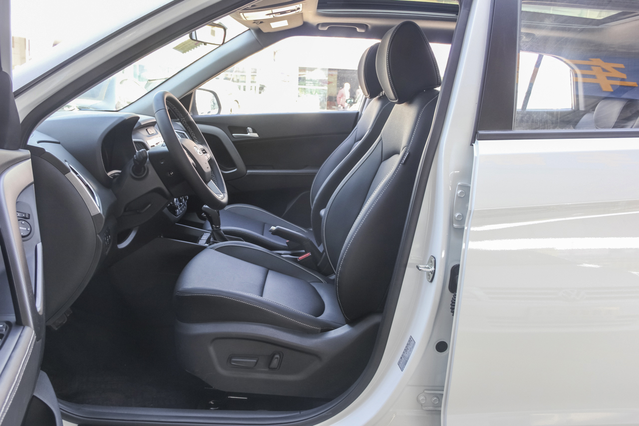 2017款现代ix25 1.6l自动智能型