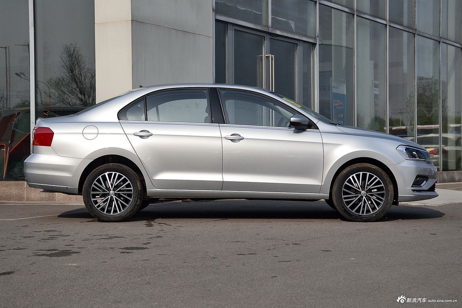 2017款大众捷达 1.5L自动顶配