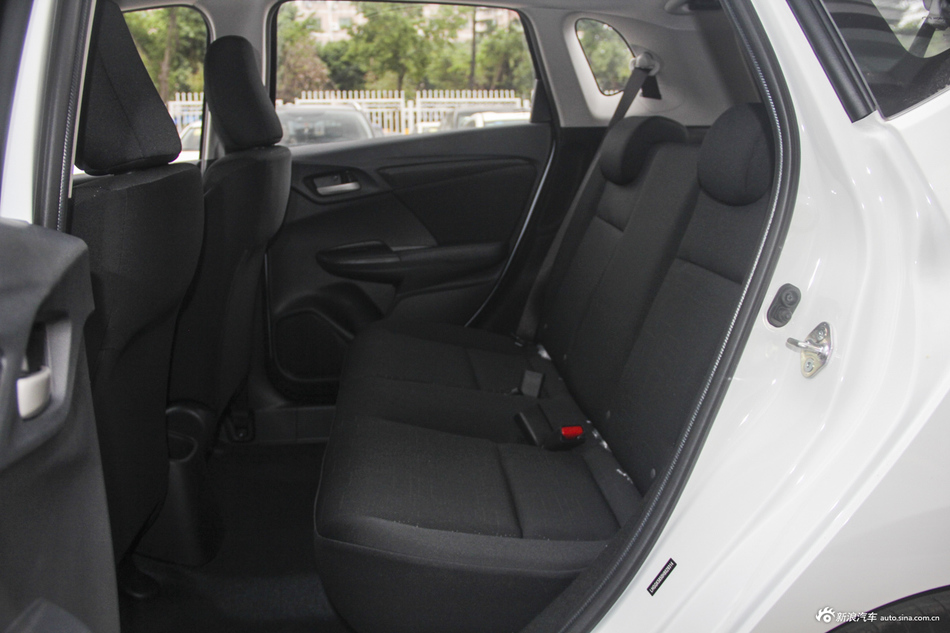 2016款飞度1.5L自动CVT LX舒适型