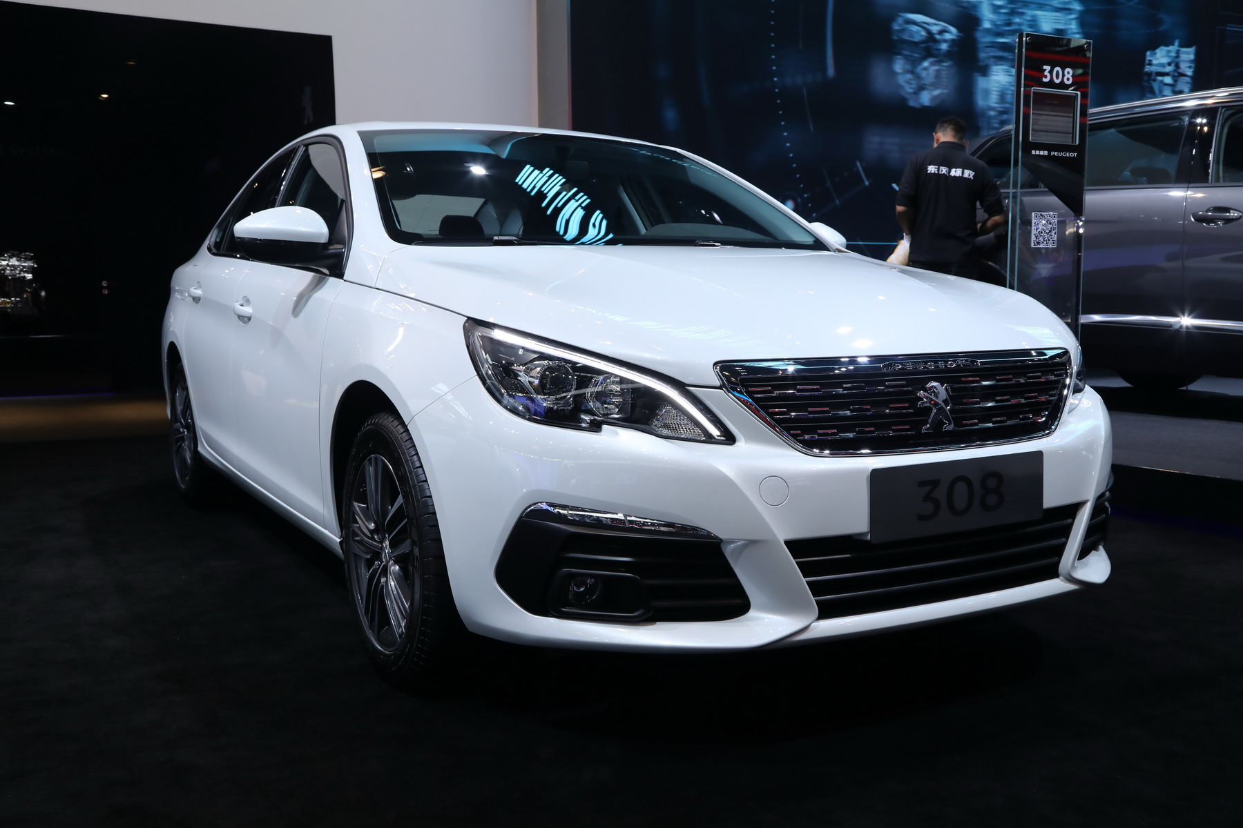 标致308