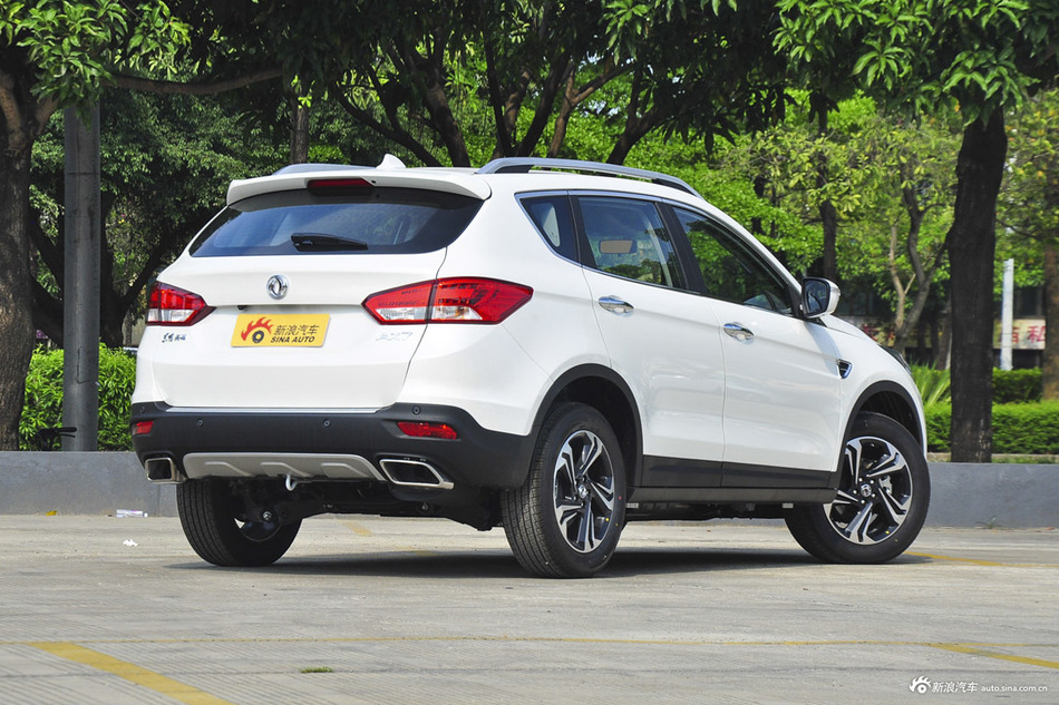 东风风神风神ax7南昌最高降099万价格浮动欲购从速