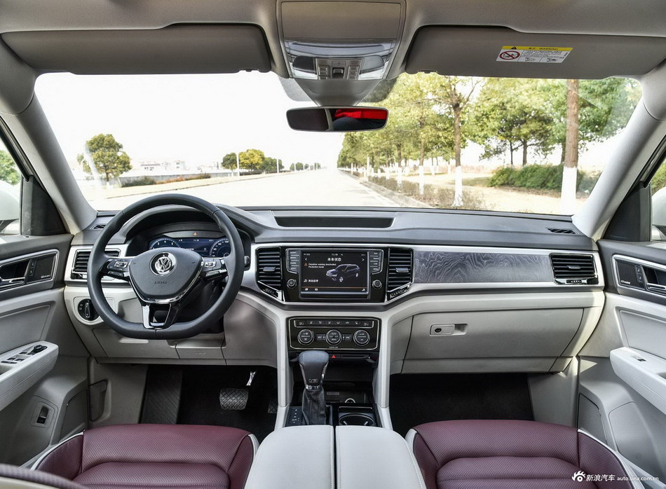 霸气的有点不像一辆大众 超过5米的大家伙