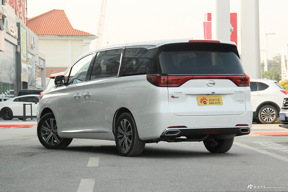 广汽传祺传祺gm8厦门1712万起最高优惠067万