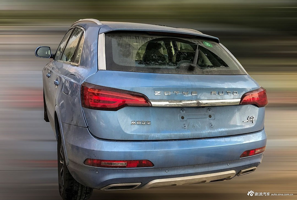 众泰SR7电动版最新谍照 