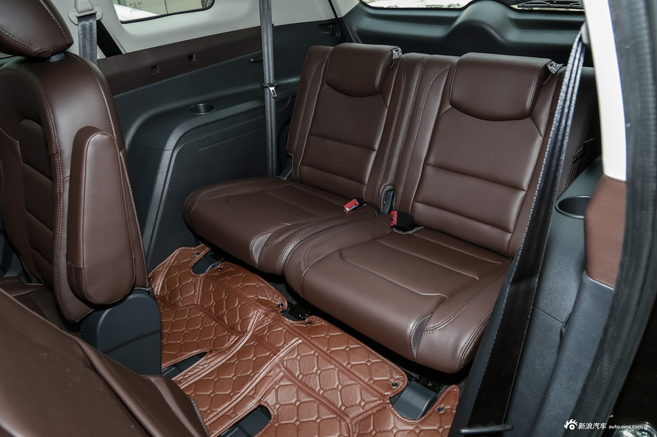 2016款海马V70 2.0L手动适·畅型 6座
