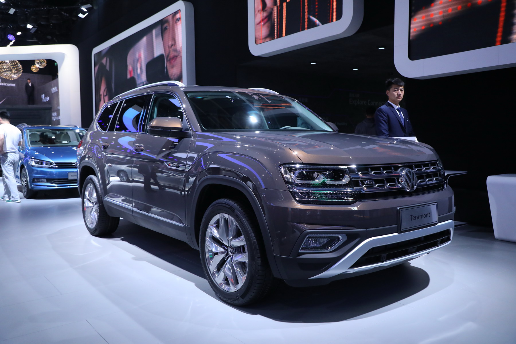 途昂380四驱豪华版图片及价格