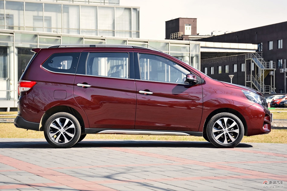 2017款启辰M50V 1.6L