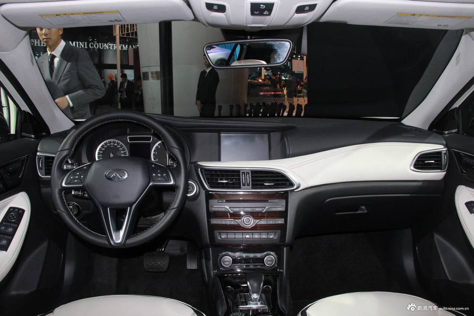 英菲尼迪qx30