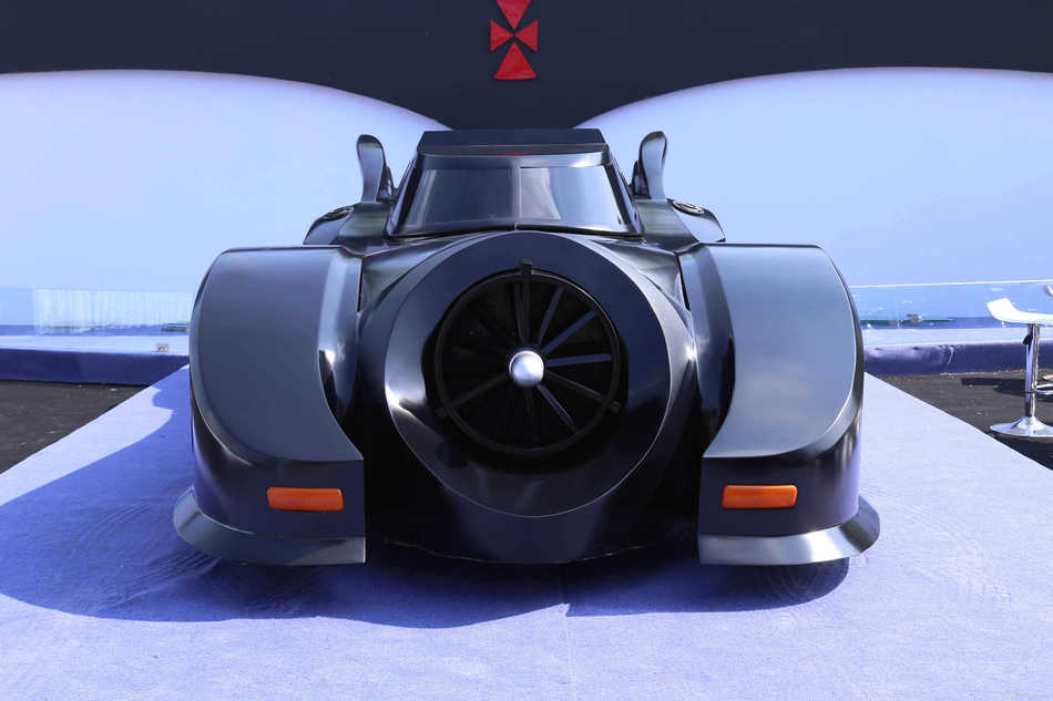 周杰伦同款"蝙蝠侠"跑车惊现长春车展