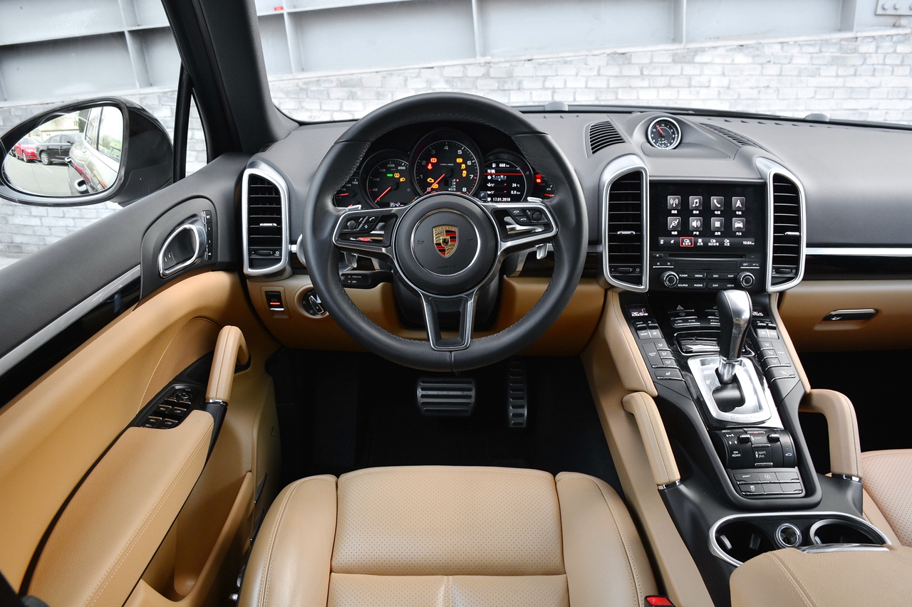 【卡宴】2016款卡宴3.0t自动_综合图/外观图/内饰图/图解 -新浪汽车