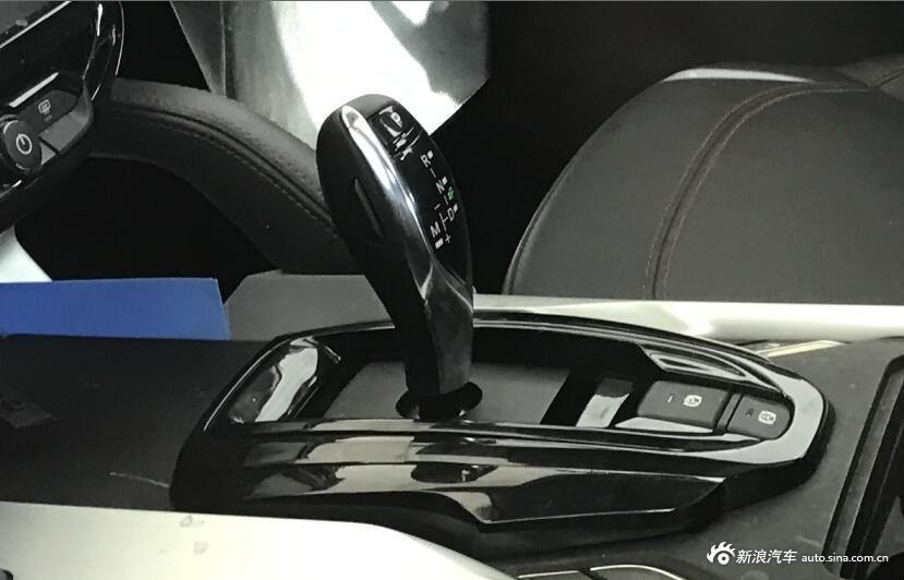 曝华晨中华V7最新谍照