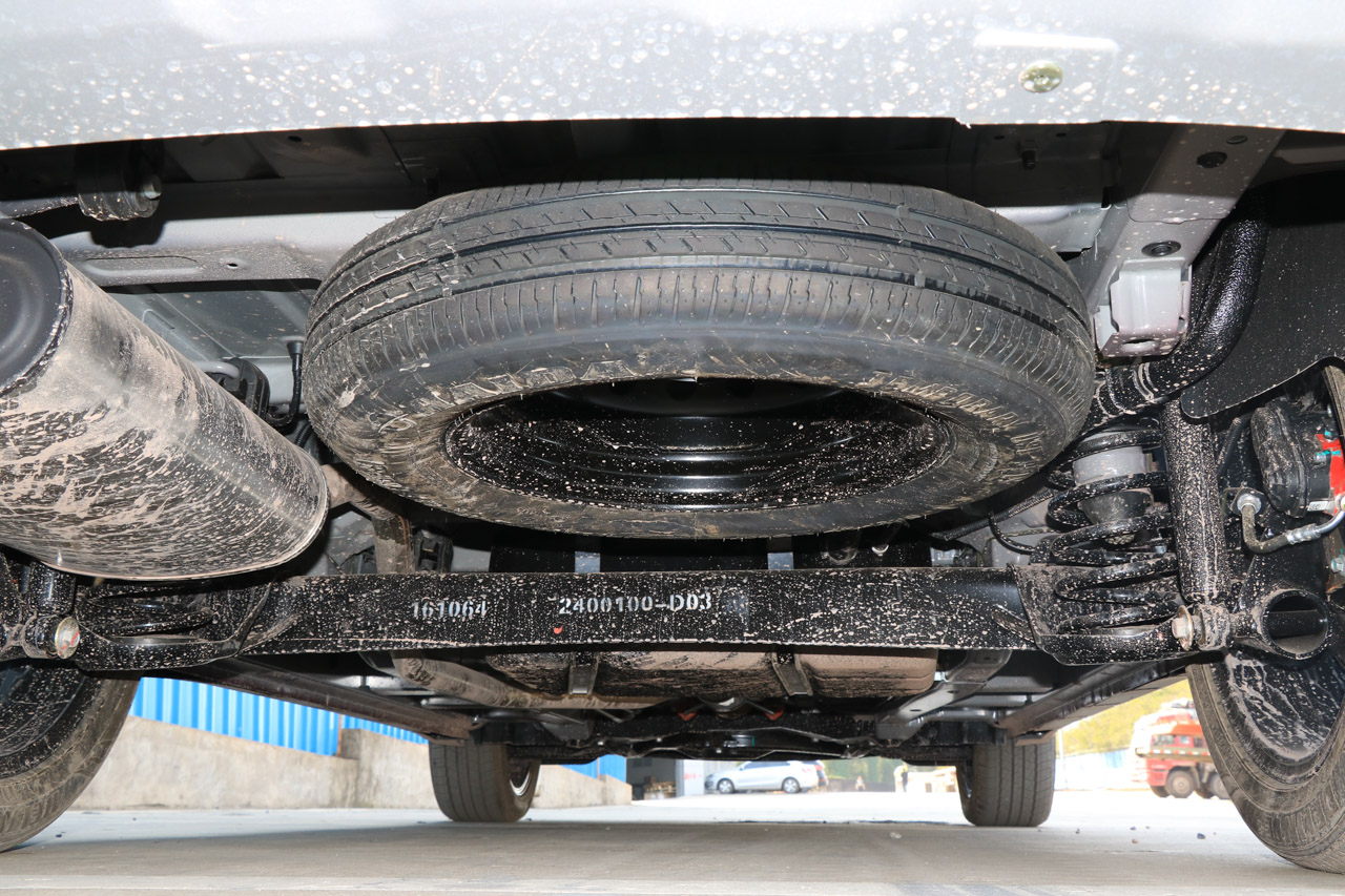 2017款斯威x7 1.5t自动智享型