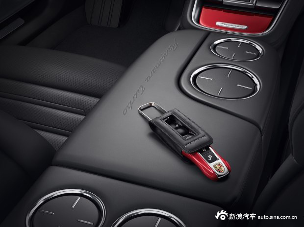 一抹胭脂红 新Panamera Exclusive官图