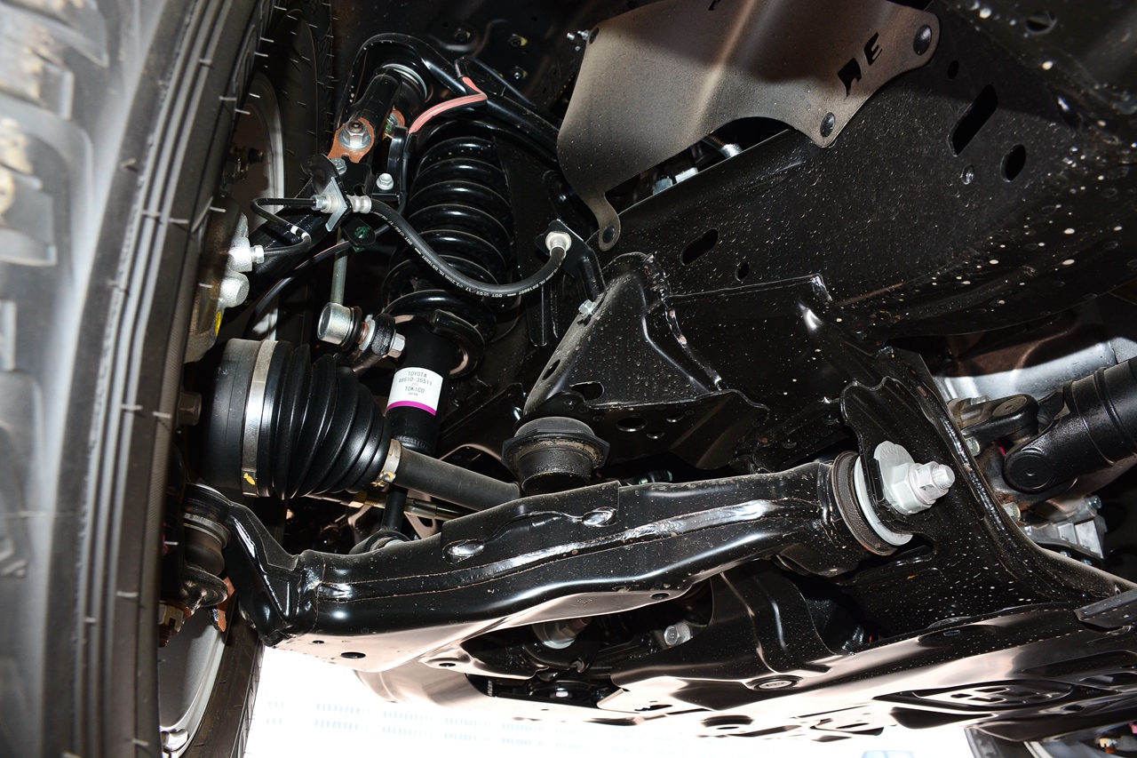 2017款丰田fj酷路泽 4.0l(暂无参数)