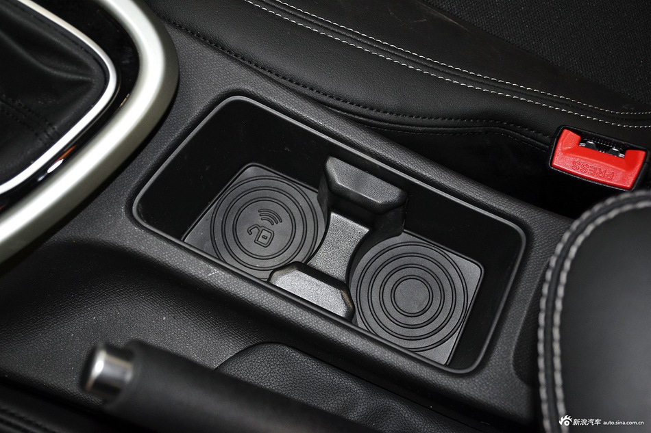 2017款中华H3 1.5L手动豪华型