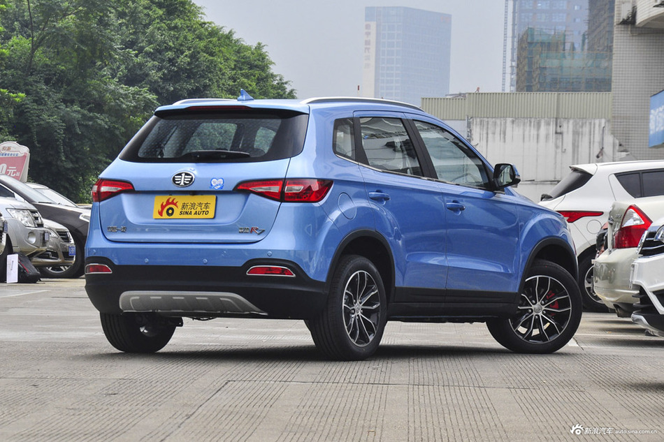 一汽吉林森雅r7北京最高降120万新车选它不会错